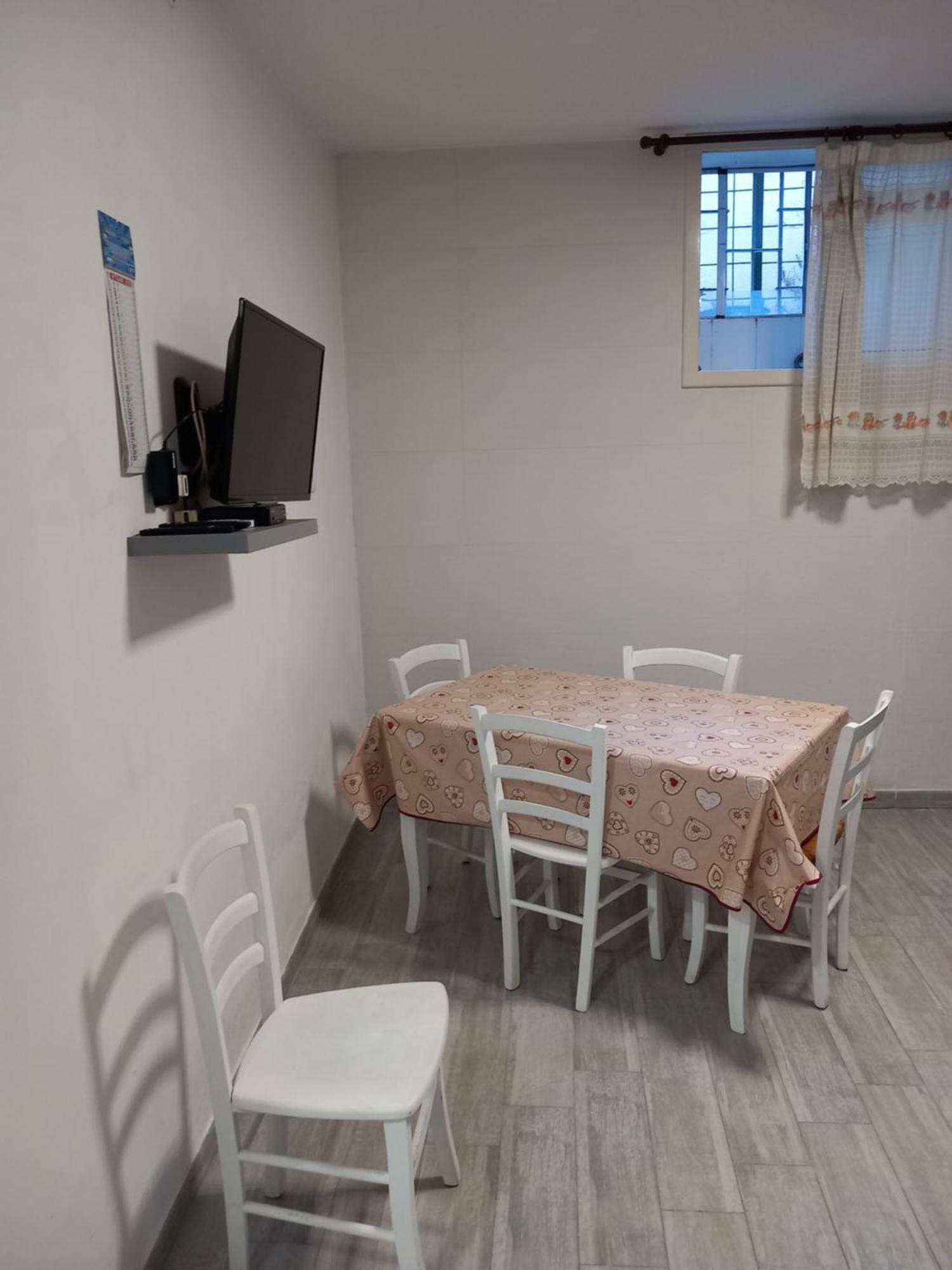 Appartamenti Cavarretta Seminterrati Mondello Habitación foto